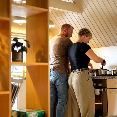 Hvidbjerg Strand Camping Resort Glamping Lodges Koekken Madlavning